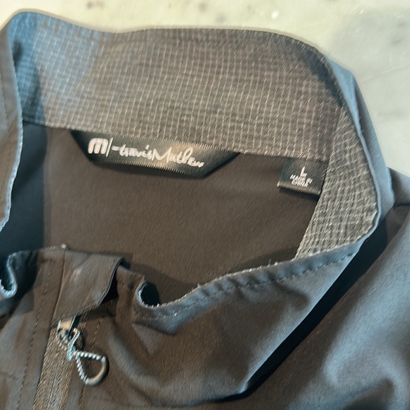 Travis Mathew Jacket size L - Picture 2 of 3